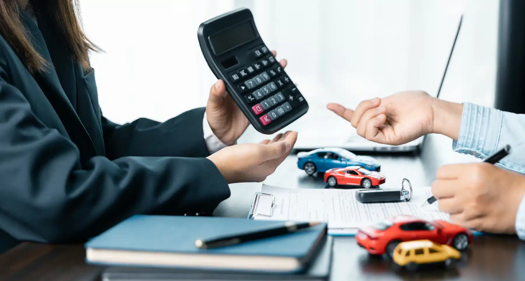 كم تبلغ تكلفة تأمين السيارات الكهربائية؟